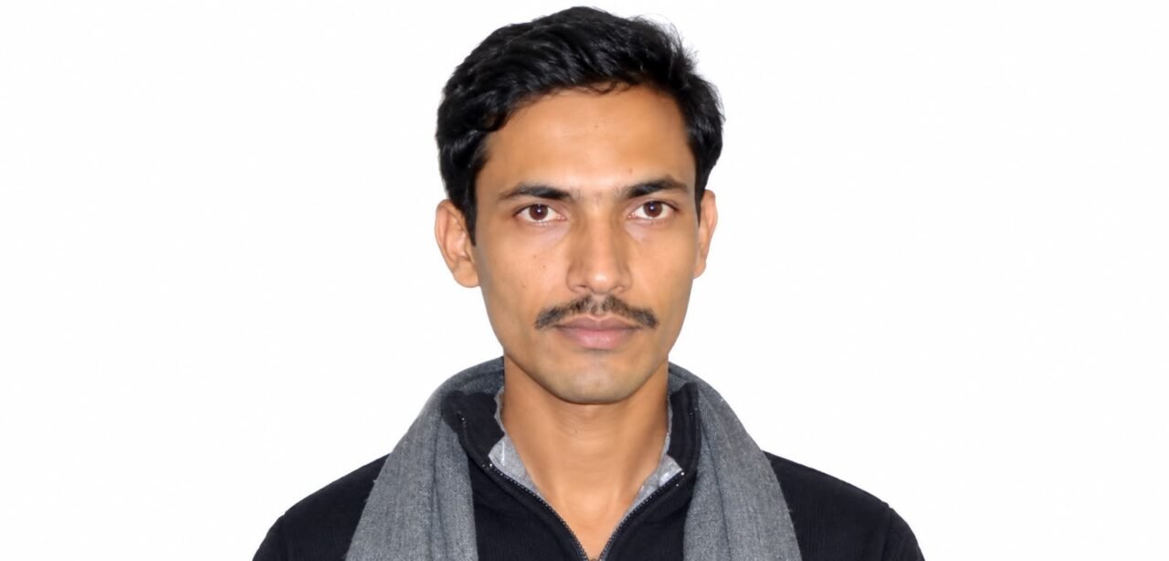সাংবাদিক ও গবেষক আহমেদ গিয়াস আর নেই, দরিয়ানগরের নিজ বাসভবনে তিনি মৃত্যুবরন করেন