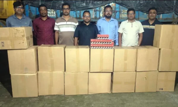 কক্সবাজারে তিন স্থানে অভিযান, নকল ব্যান্ডরোলের ৪ লাখ ৬১ হাজার সিগারেট জব্দ