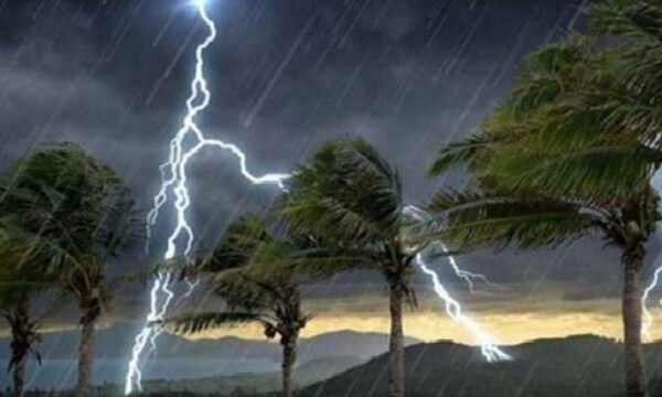 তিন অঞ্চলে ৬০ কিমি বেগে ঝড়ের আভাস, নদীবন্দরে ১ নম্বর সতর্ক সংকেত